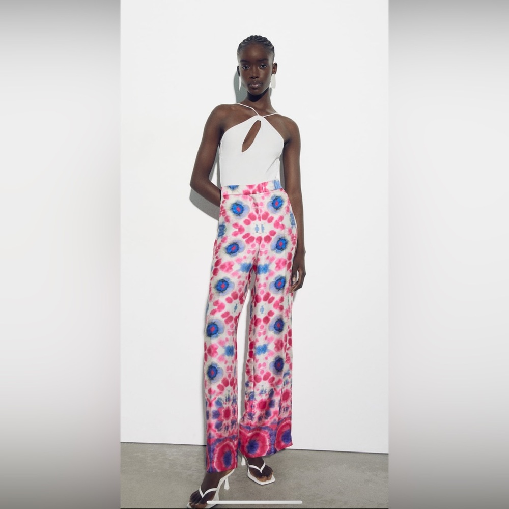 Zara flowy printed pants